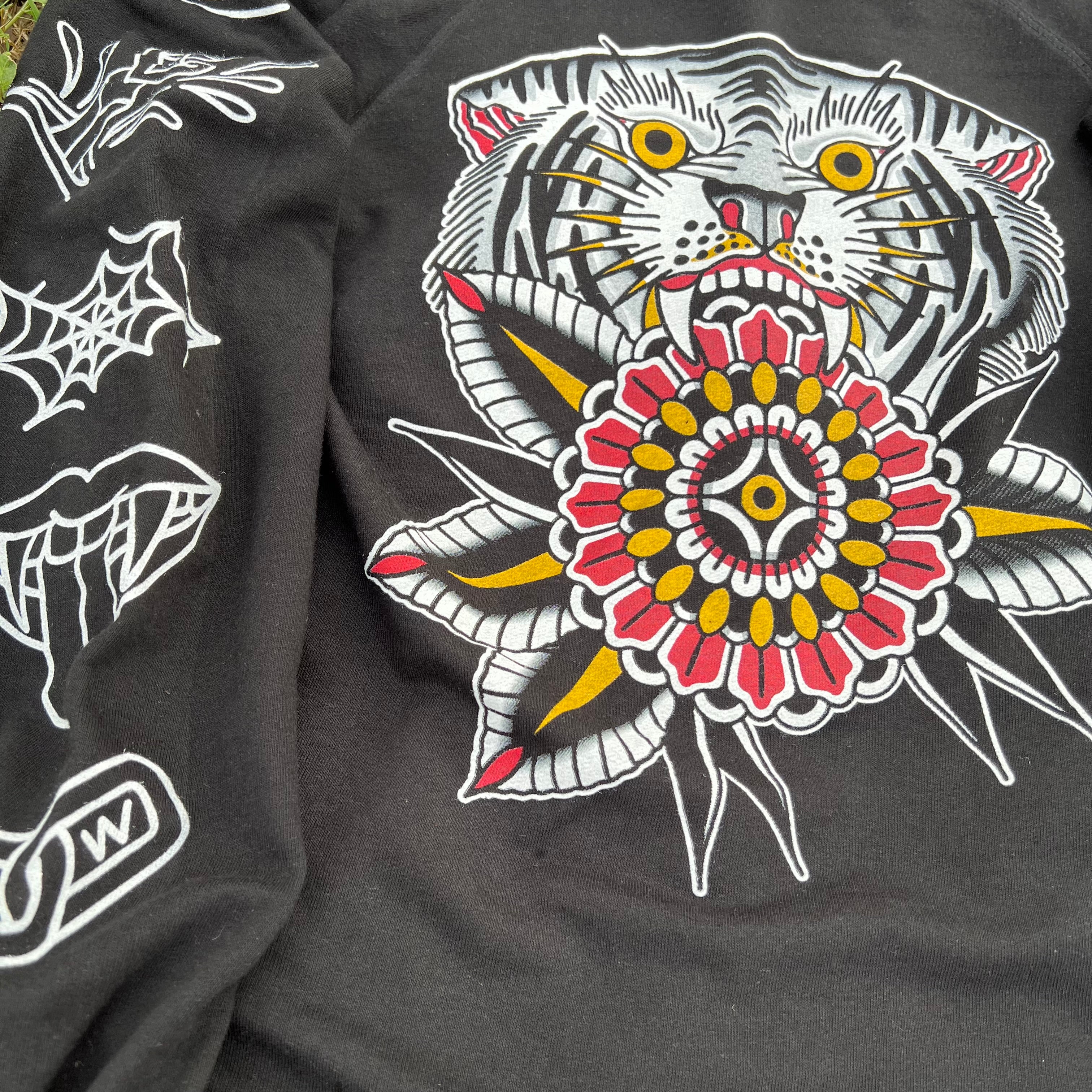 tiger artwork hoodie